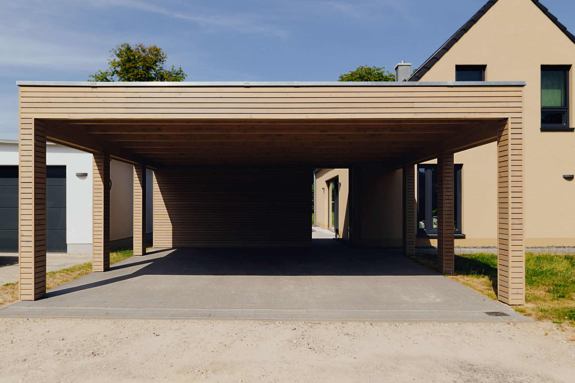 Carport in Wismar (02) / Totale seitlich